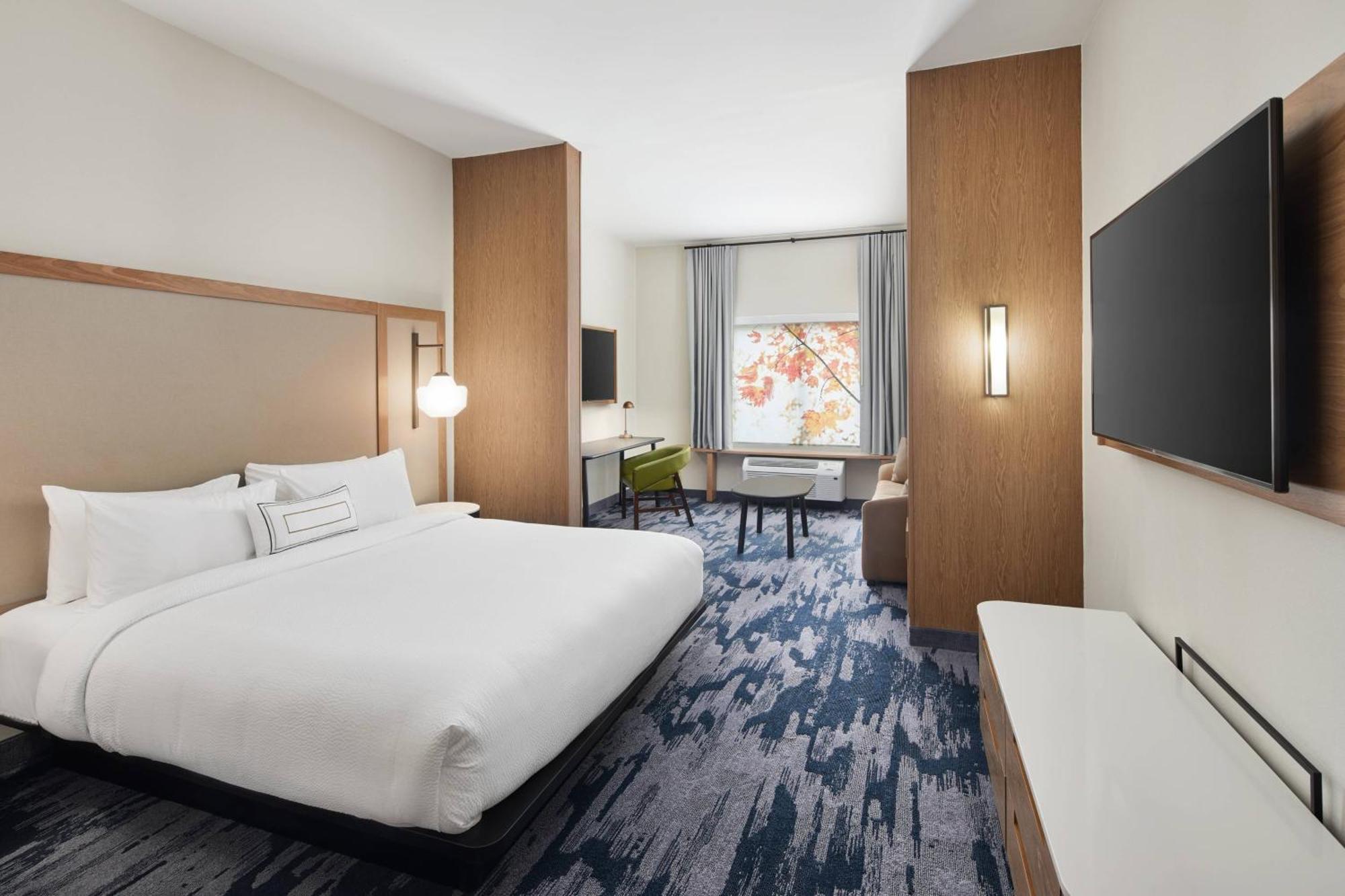 Fairfield Inn & Suites By Marriott Raleigh Уэйк-Форест Экстерьер фото